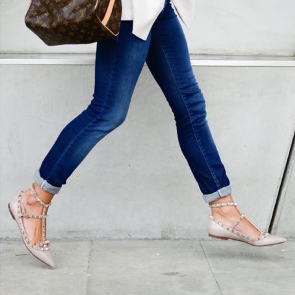 Authentic Valentino rockstud flats